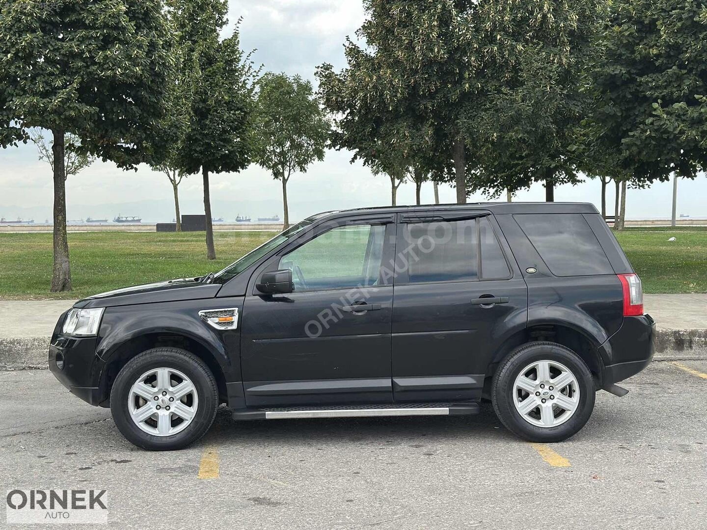 LANDROVER FREELANDER 2.2 TD4 DİZEL OTOMATİK 4X4 TEMİZ BAKIMLI 2