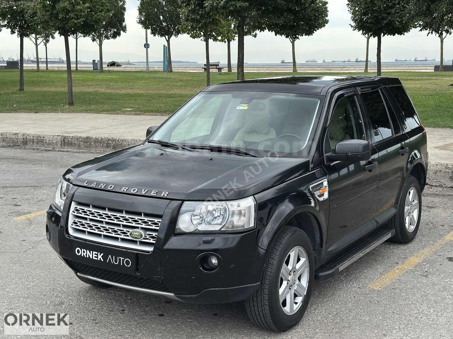 LANDROVER FREELANDER 2.2 TD4 DİZEL OTOMATİK 4X4 TEMİZ BAKIMLI 6