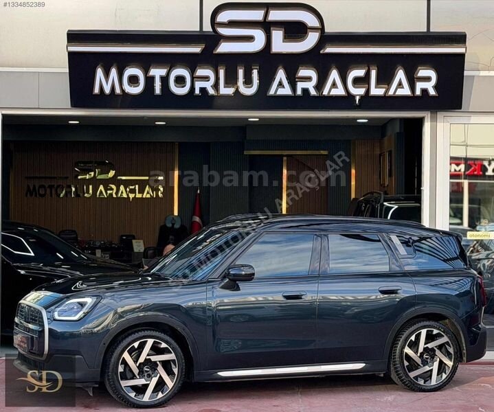 -SD-2024 MİNİ COUNTRYMAN E FAVORUED HATASIZ 19 JANT-MASAJ