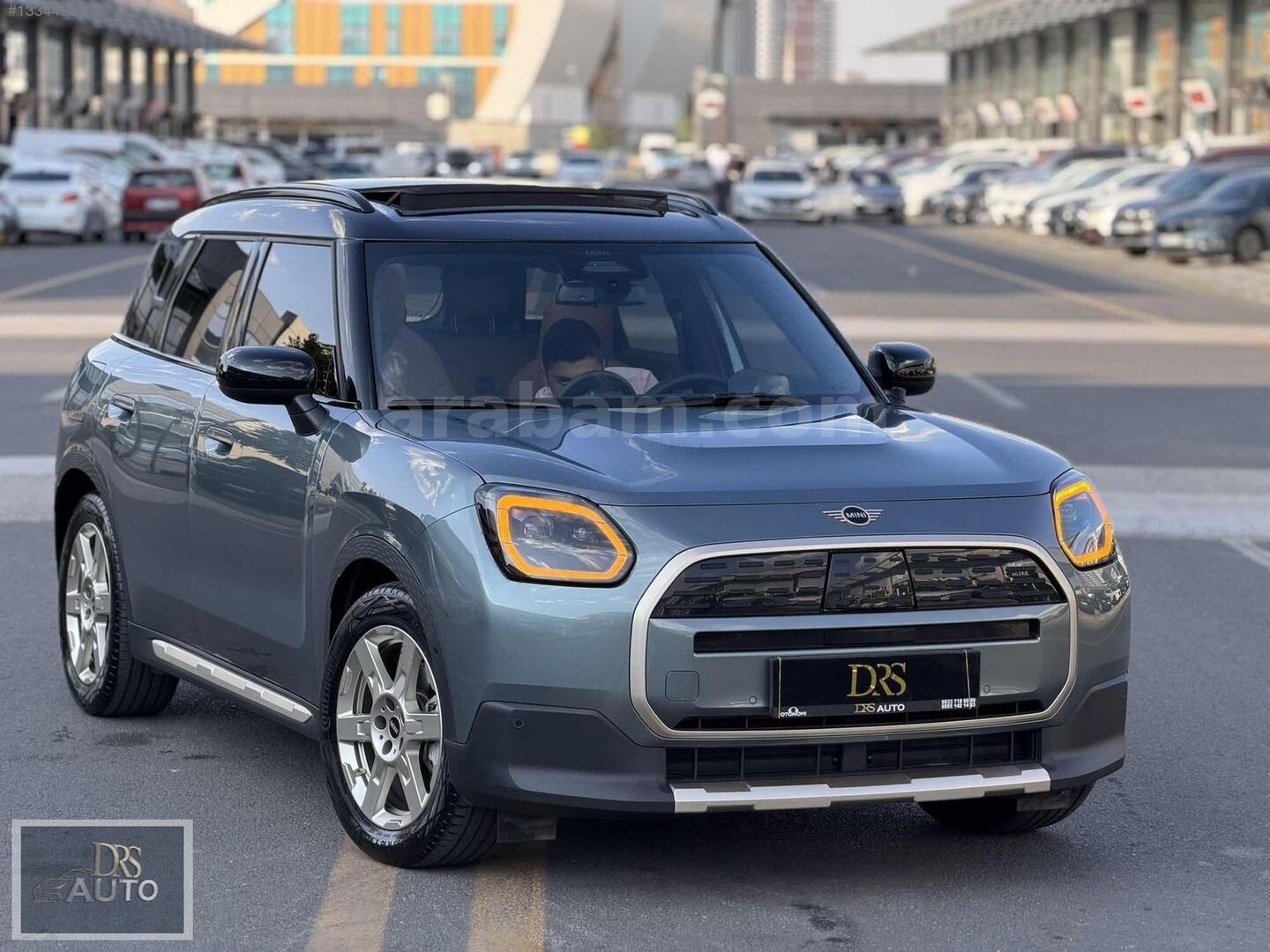 DRS AUTO'DAN 26.000KM İLK ELDEN,BAYİİ,LANSMAN RENK, CAUNTRYMAN 4