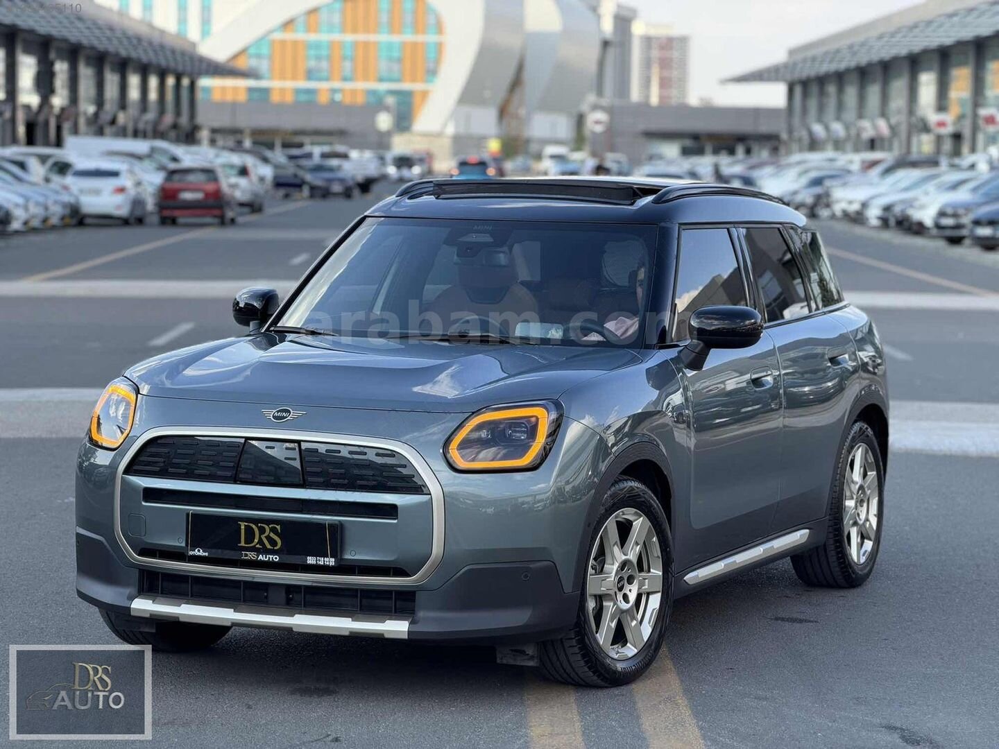 DRS AUTO'DAN 26.000KM İLK ELDEN,BAYİİ,LANSMAN RENK, CAUNTRYMAN 3
