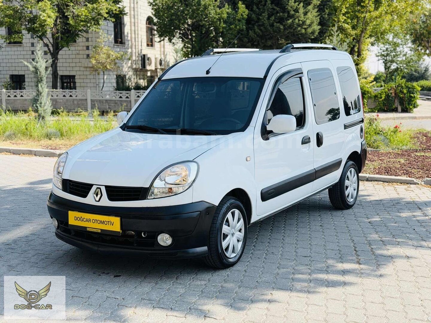 DOĞCAR'DAN DÜŞÜK KM KUSURSUZ CAM GİBİ KANGO 1.5 (KK 12 TAKSİT) 3
