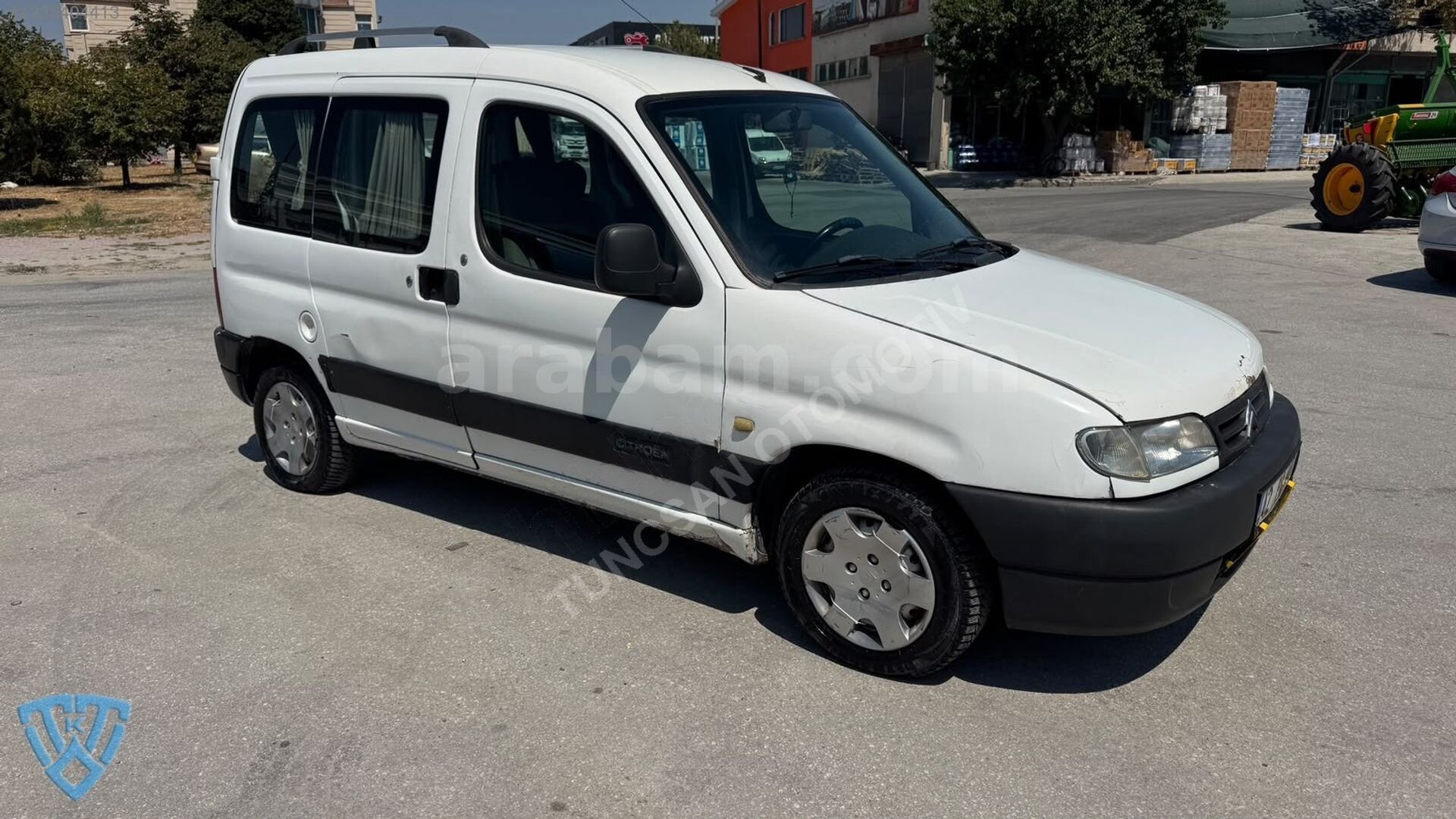 TEMİZ VE BAKIMLI 2003 BERLİNGO 1.9 D - BİNEK / TİCARİ KULLANIMA 2