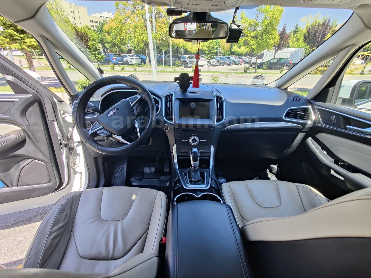Sahibinden Ford S-Max 2.0 TDCi Titanium 2016 Model Ankara 236.000 km Beyaz 7