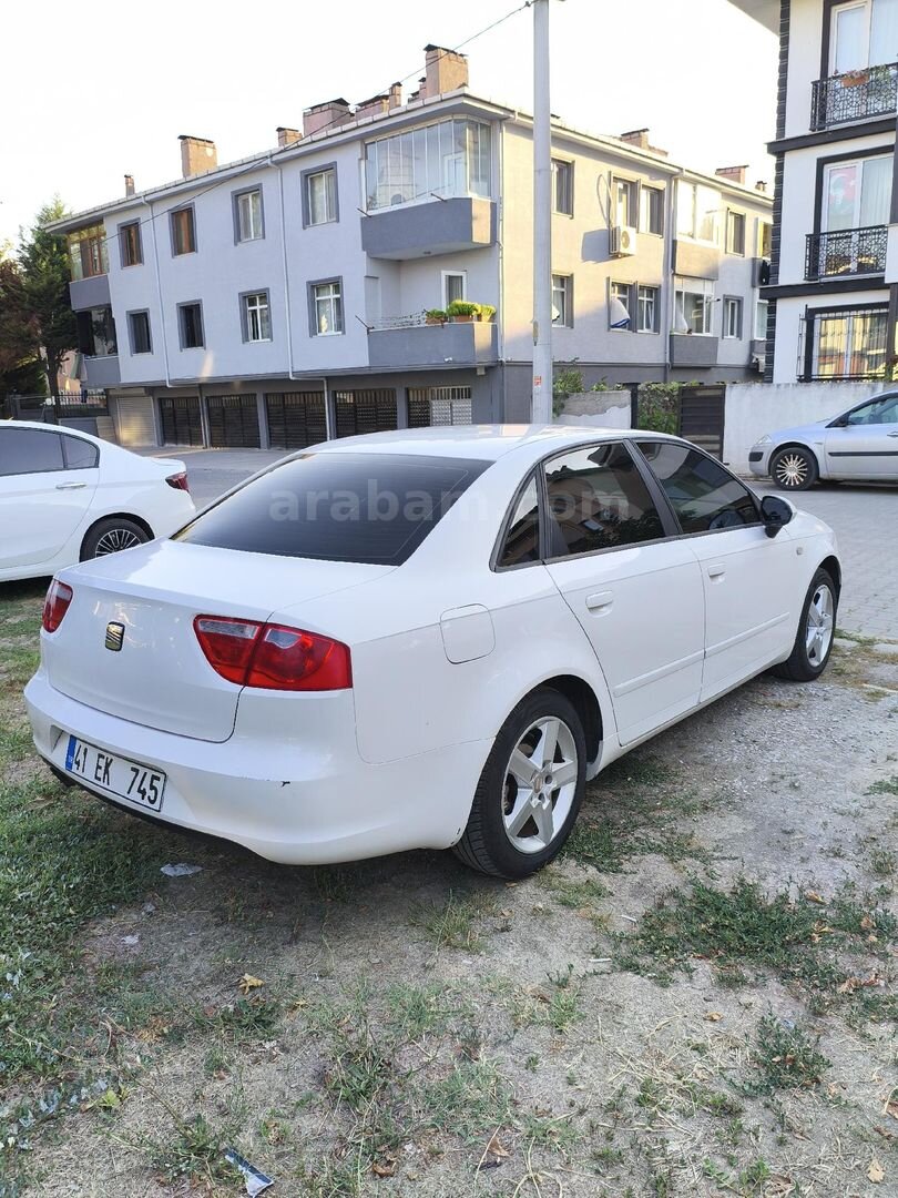 Sahibinden Seat Exeo 1.6 Reference 2010 Model Sakarya 200.000 km Beyaz 3