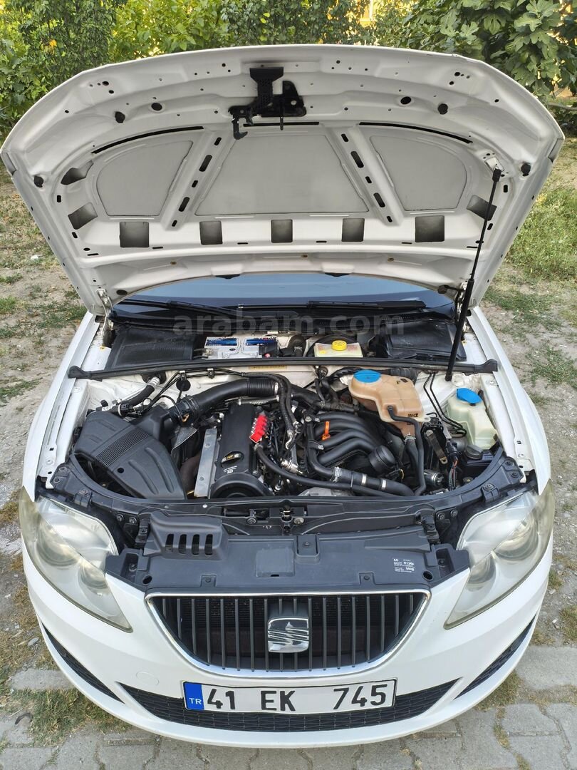 Sahibinden Seat Exeo 1.6 Reference 2010 Model Sakarya 200.000 km Beyaz 5