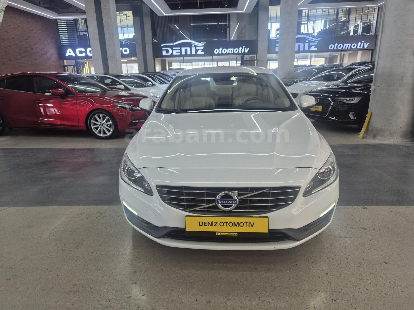 Galeriden Volvo S60 1.5 T3 Premium 2017 Model Ankara 112.000 km Beyaz 3