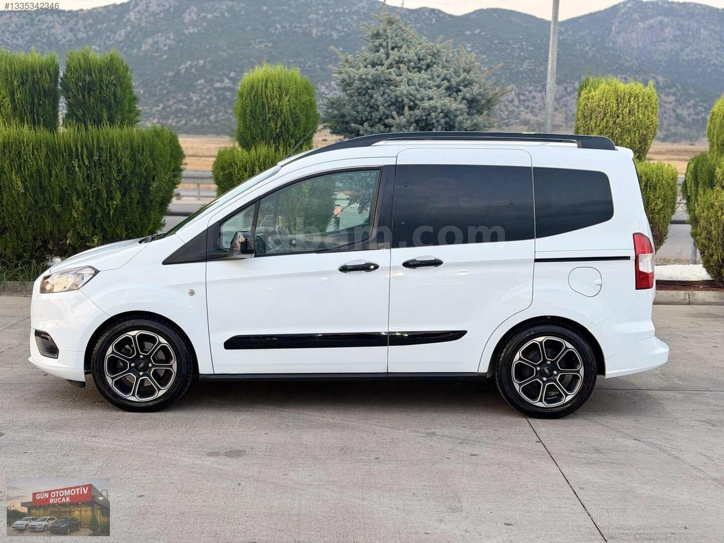 2023 FORD COURİER 1,5 46,BİN KM TİTANYUM PLUS SINIF TEMİZLİKTE 7