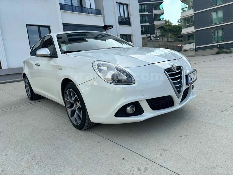 Sahibinden Alfa Romeo Giulietta 1.6 JTD Progression Plus 2015 Model