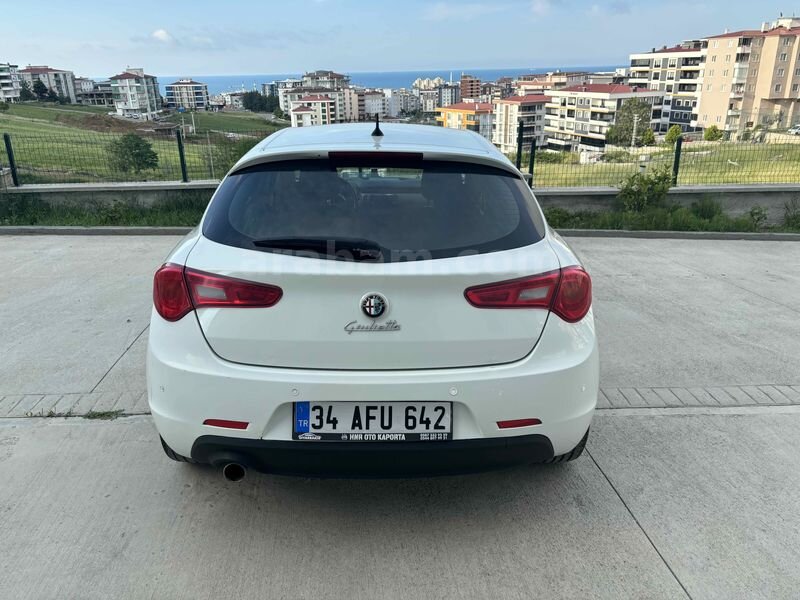 Sahibinden Alfa Romeo Giulietta 1.6 JTD Progression Plus 2015 Model 6