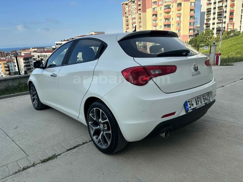 Sahibinden Alfa Romeo Giulietta 1.6 JTD Progression Plus 2015 Model 5
