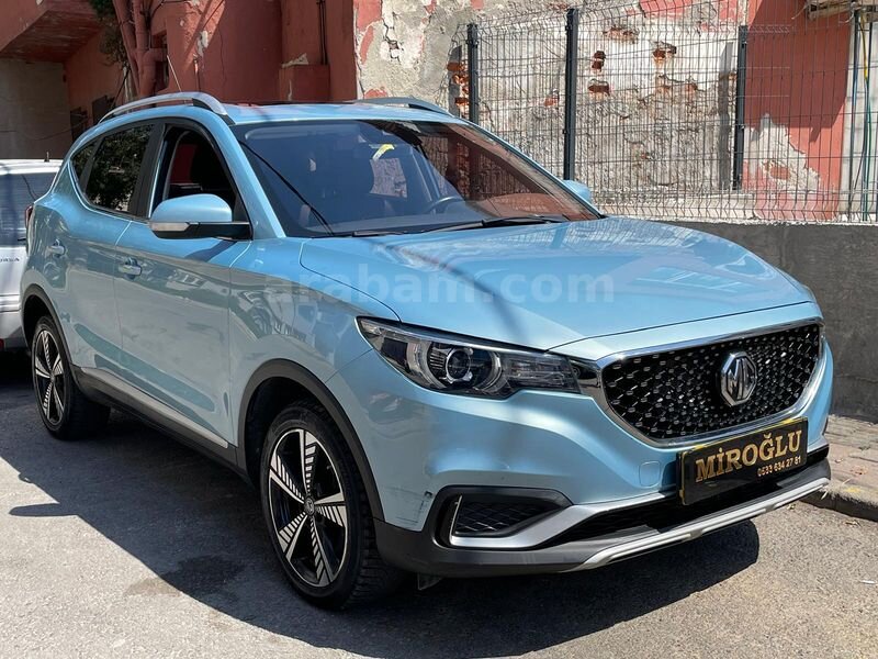 410.000 PEŞİNATLA KREDİ KARTI / ELDEN SENET İLE MG ZS EV LUXURY 1