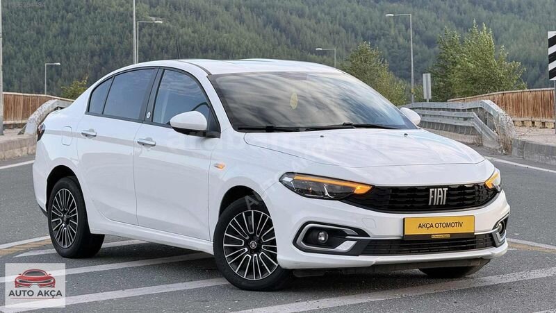 AKÇA'DAN 2023 FİAT EGEA 1.6 URBAN OTOMATİK HATASIZ BOYASIZ