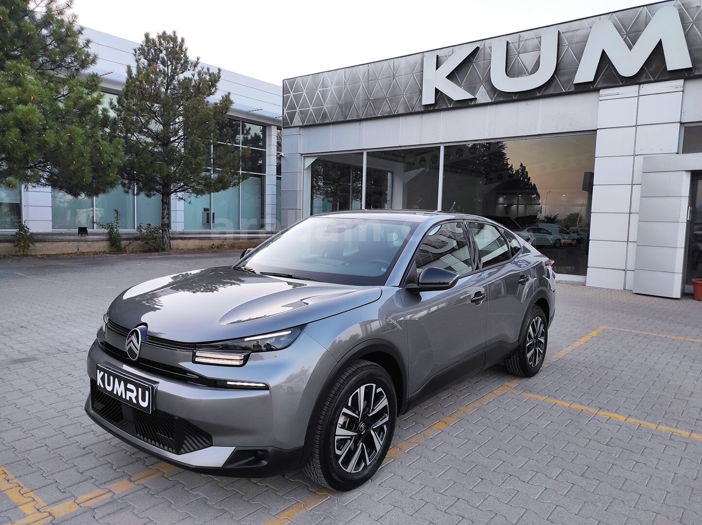 Galeriden Citroen C4 X 1.2 PureTech Max 2025 Model Kayseri 15.000 km Gri 2