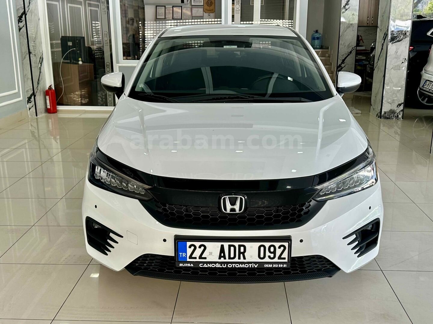 Galeriden Honda City 1.5 i-VTEC Executive 2024 Model Bursa 64.000 km Beyaz 5