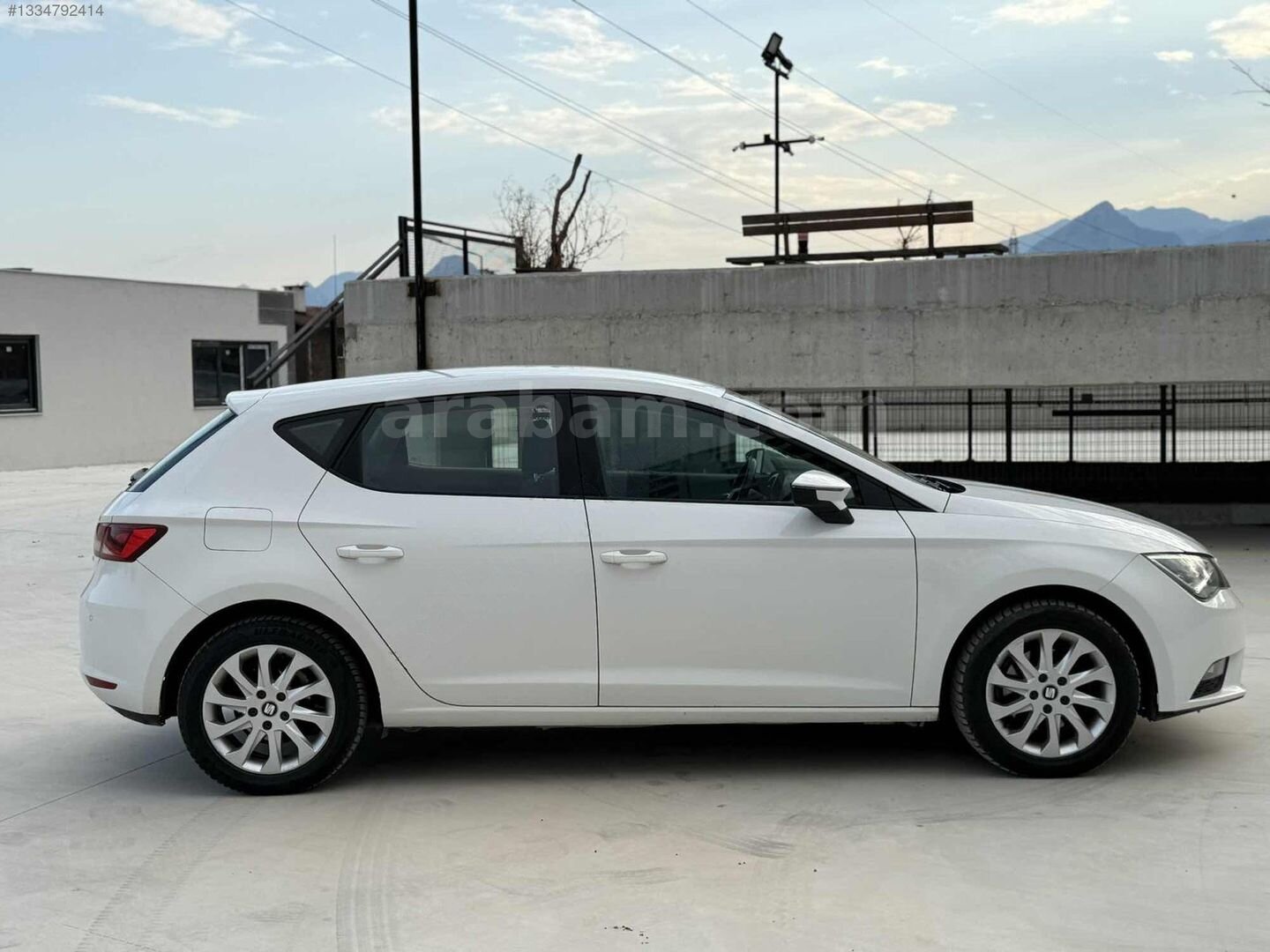 ""KUSURSUZ TEMİZLİKTE LED FARLI SEAT LEON"" 7