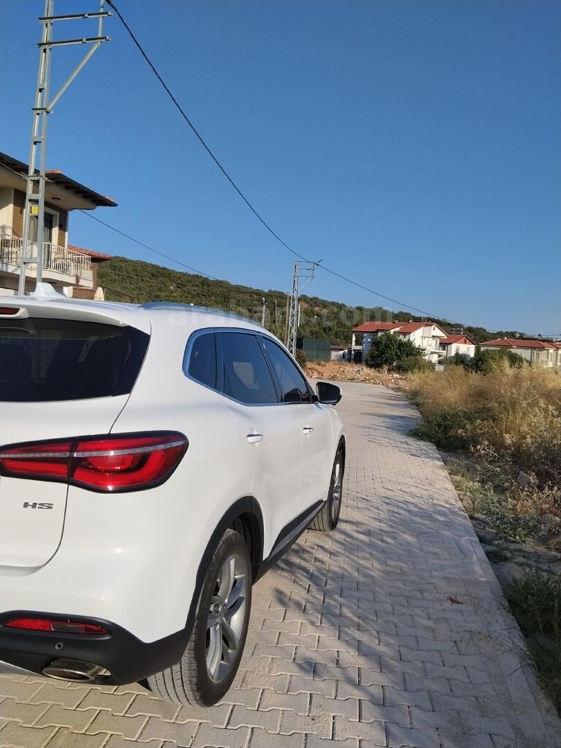 Sahibinden hatasız tramersizMG HS 1.5 T-GDI Luxury 2023 Model 5