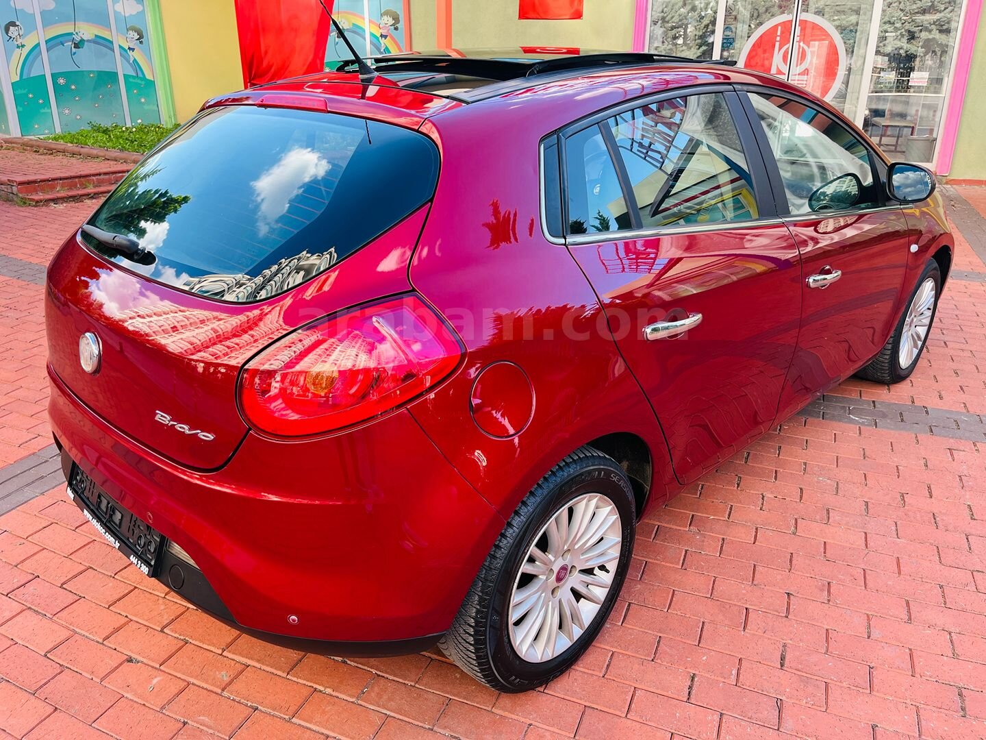 Galeriden Fiat Bravo 1.6 Mjet Dynamic Plus 2011 Model Ankara 203.000 km Kırmızı 6