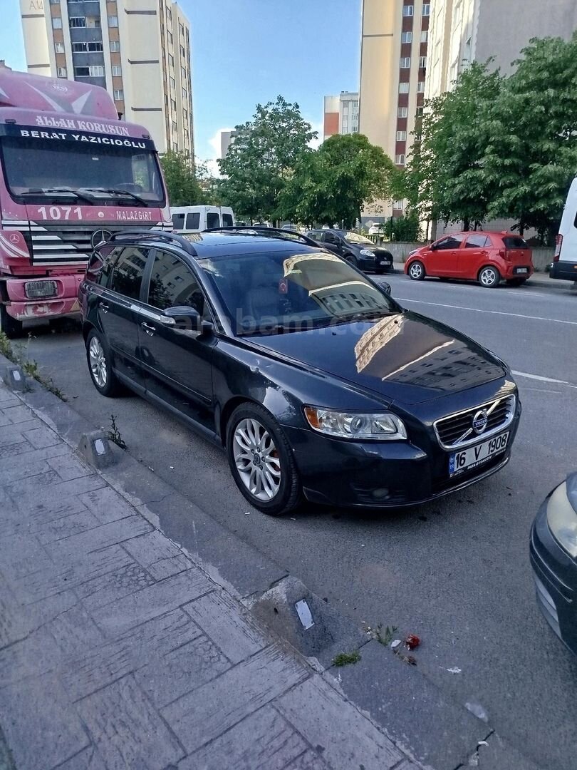 Sahibinden Volvo V50 1.6 D Dynamic 2009 Model Tekirdağ 344.000 km Gri 1