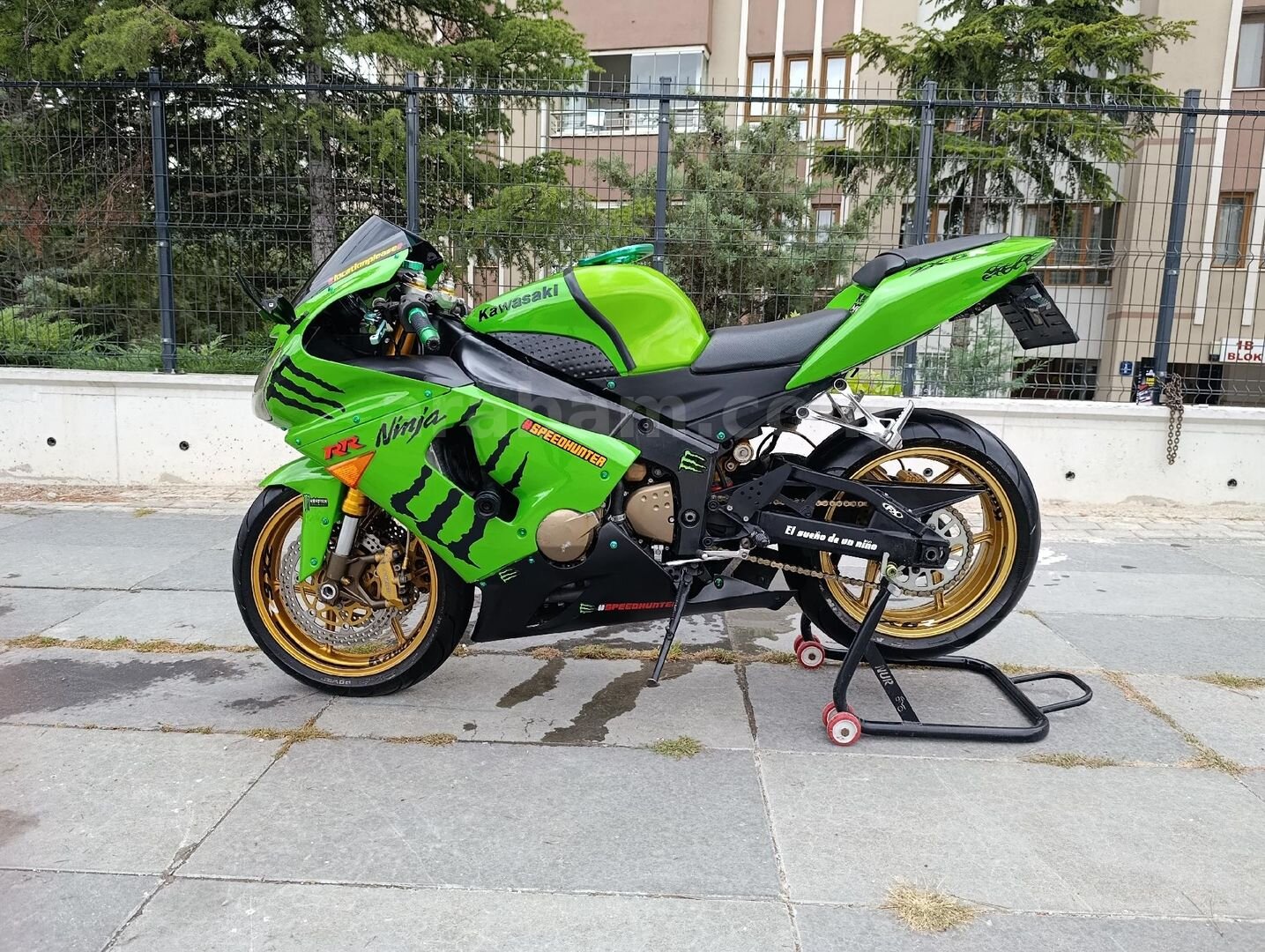 荒野の草① Sahibinden Kawasaki Ninja ZX 6R 2005 Model Ankara 48.000 km Yeşil