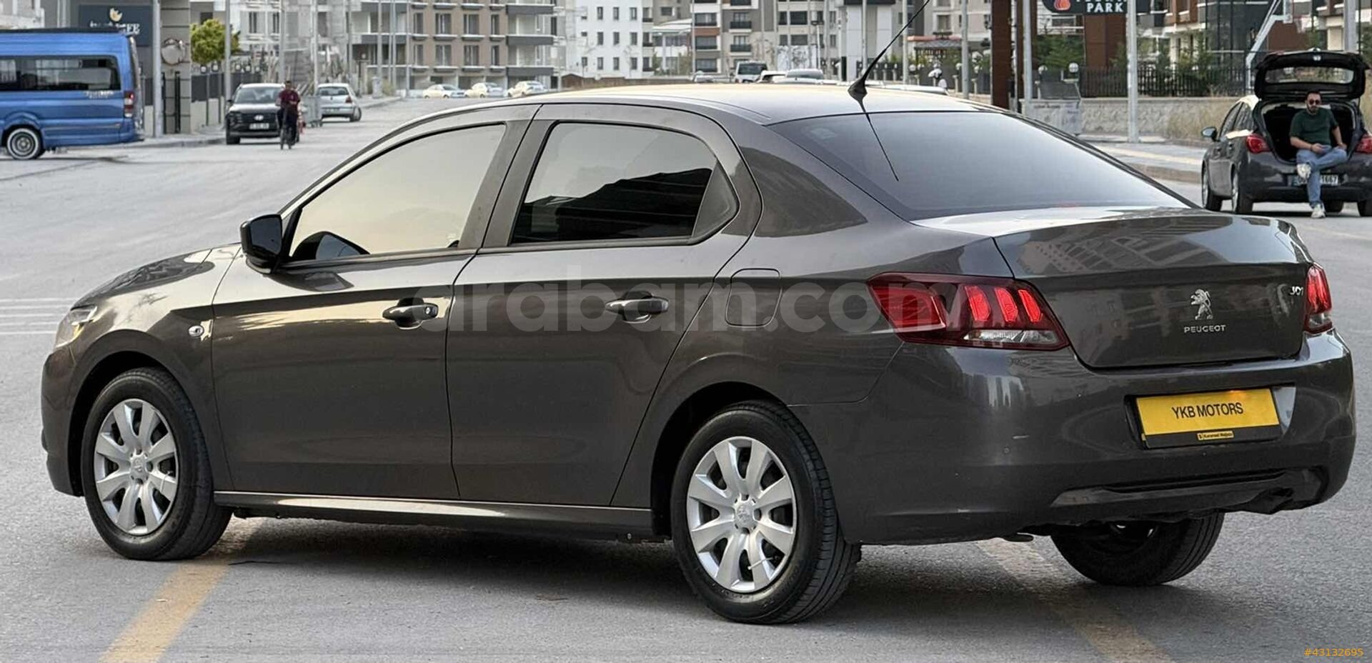 Galeriden Peugeot 301 1.6 HDi Active 2017 Model Ankara 164.000 km Gri 6