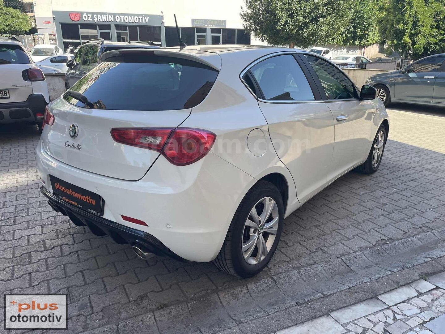 Galeriden Alfa Romeo Giulietta 1.4 TB MultiAir Distinctive 2012 Model İstanbul 123.200 km Beyaz 6