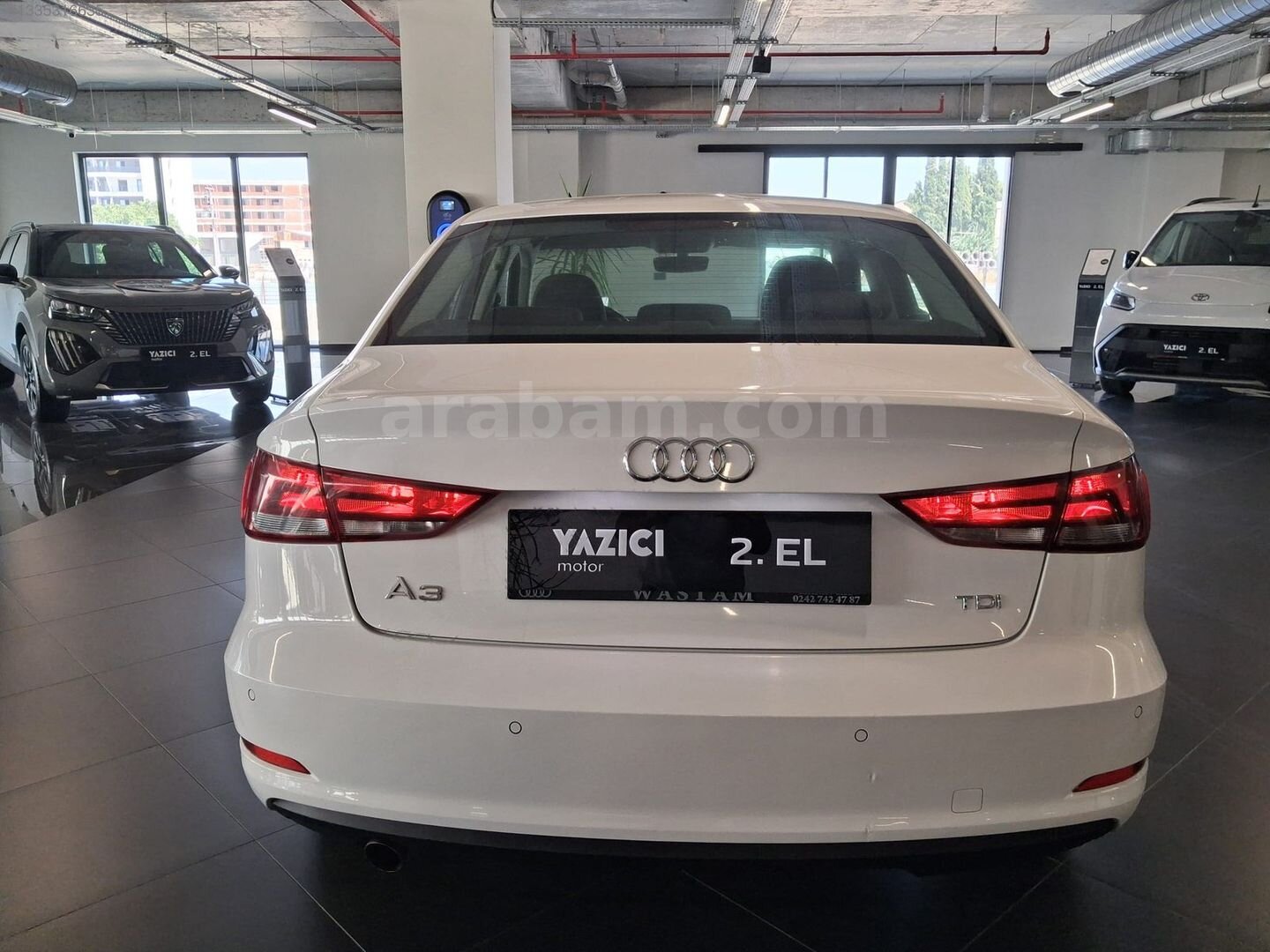 Galeriden Audi A3 Sedan 1.6 TDI Attraction 2016 Model Antalya 238.000 km Beyaz 6