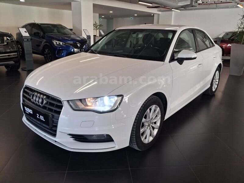 Galeriden Audi A3 Sedan 1.6 TDI Attraction 2016 Model Antalya 238.000 km Beyaz