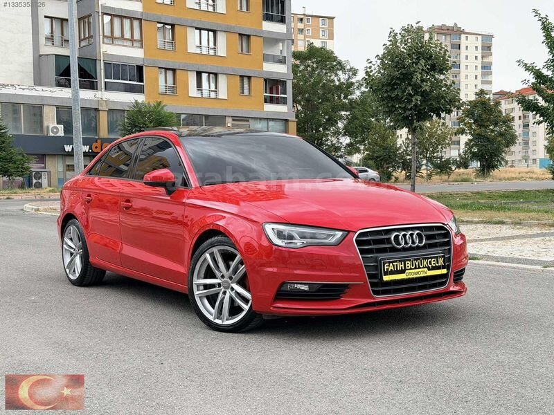 2015 MODEL 93.000 KM'de CAM TAVAN'lı KIRMIZI BOL EKSTRALI A3