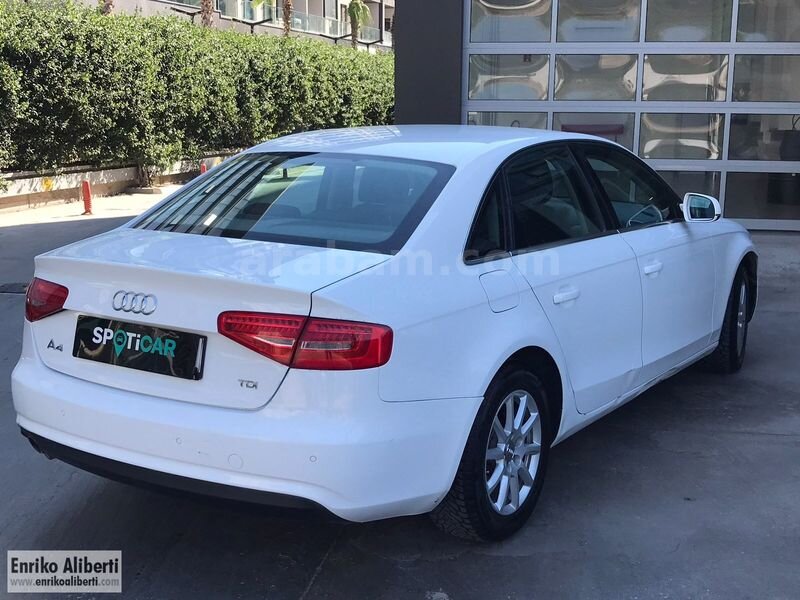 ENRİKO ALİBERTİ'den Audi A4 Sedan 2.0 TDI Multitronic 5