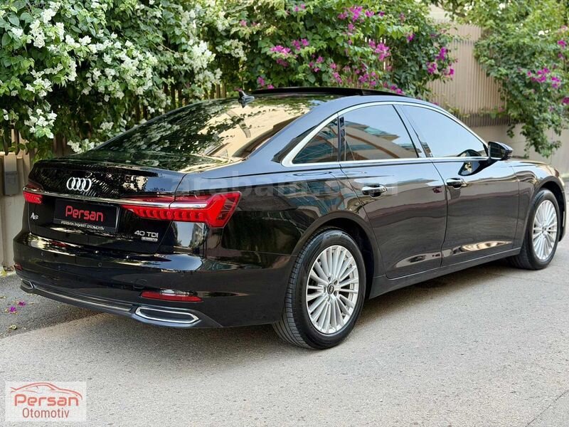 2021 QUATTRO HATASIZ VAKUM ÇİFT NAVİGASYON SERVİS BAKIMLI 3