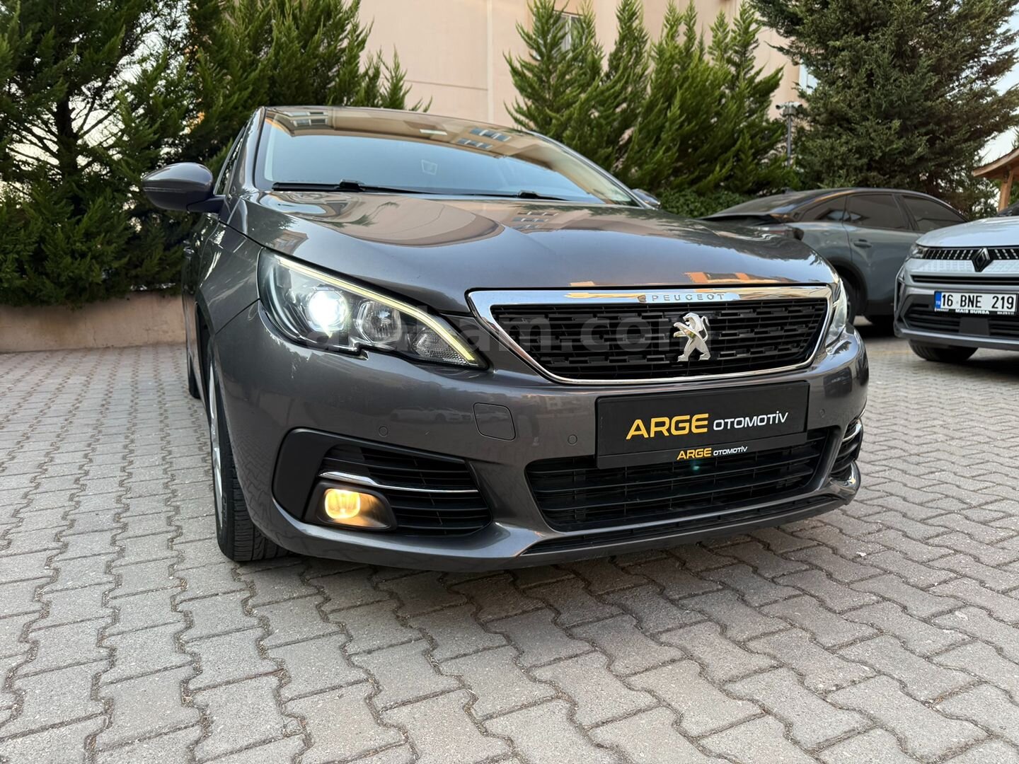 Galeriden Peugeot 308 1.2 PureTech Active Dynamic 2020 Model Bursa 113.000 km Füme 4
