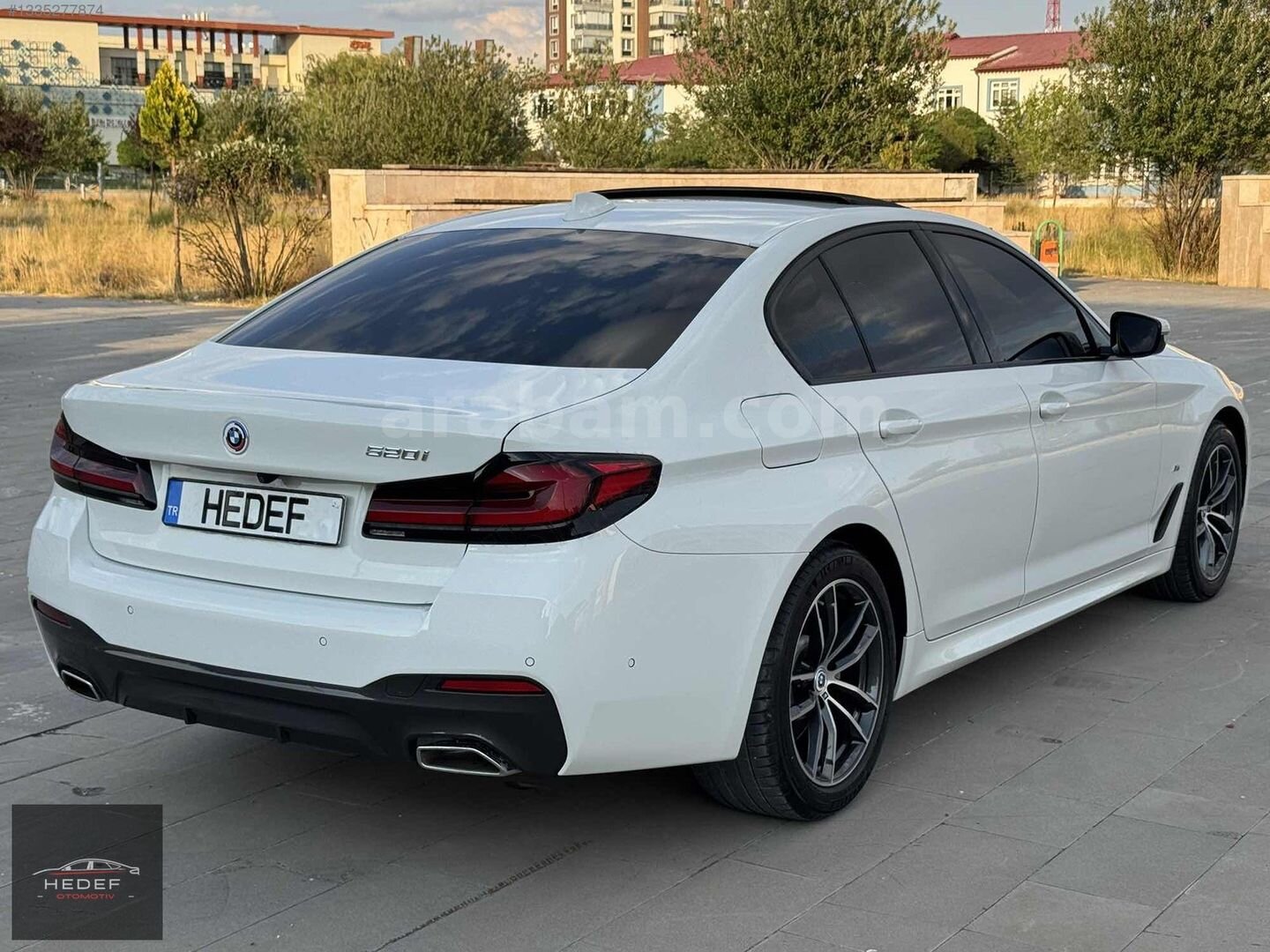 HEDEF OTOMOTİV'DEN BOYASIZ 50THY M EDİTİON 27.000'KM DE 5.20İ 7