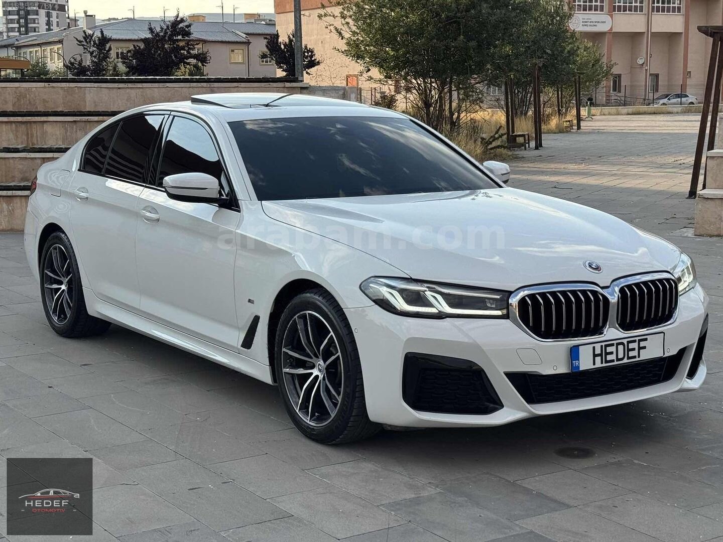 HEDEF OTOMOTİV'DEN BOYASIZ 50THY M EDİTİON 27.000'KM DE 5.20İ 4