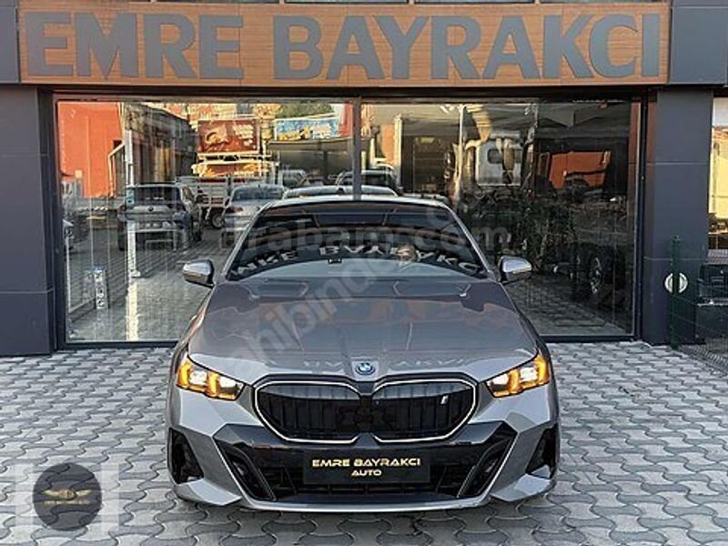 2023 BMW İ5 MSPORT PRO SHADOW+E-SIM+20'' JANT BOYASIZ 49.000KM
