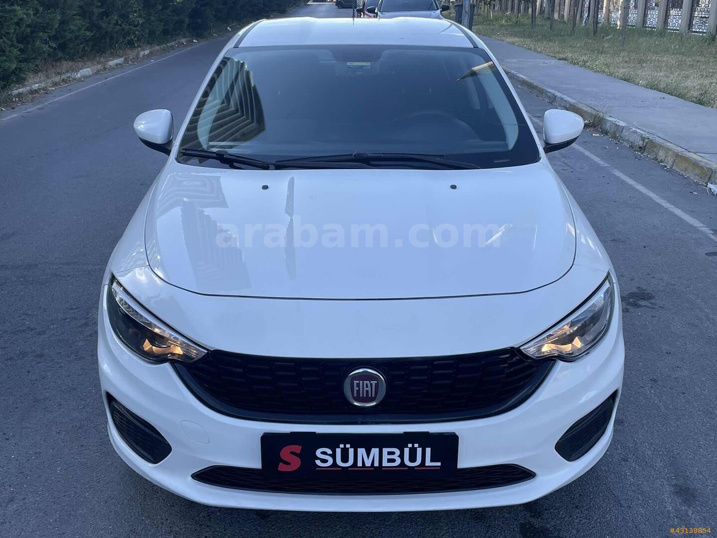 Galeriden Fiat Egea 1.3 Multijet Easy 2018 Model İstanbul 216.000 km Beyaz 1