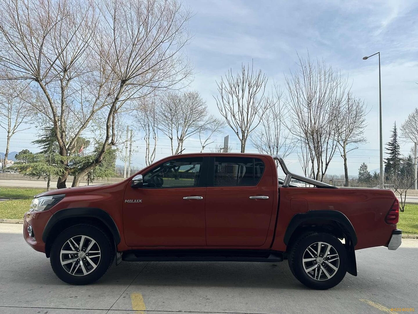 YARDIMCILAR'DAN/ÇOK TEMİZ/BAKIMLI/TOYOTA HI-LUX/K.K TAKSİT İMKNI 5