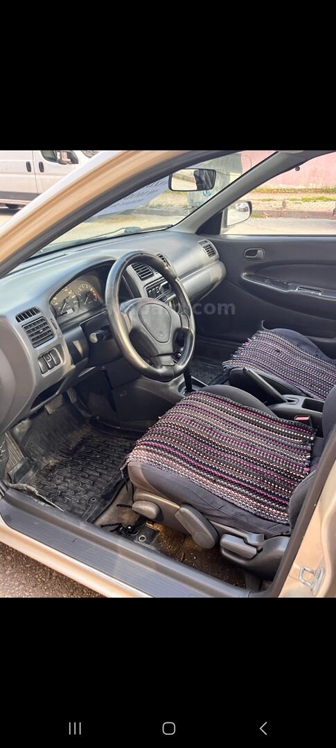 Sahibinden Mazda 323 1.5 Familia 1998 Model 5