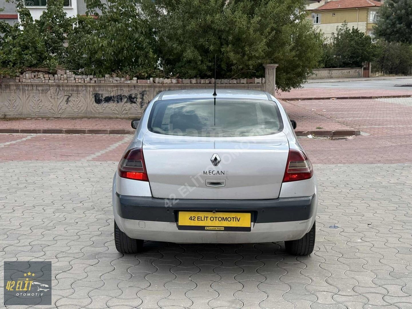 Galeriden Renault Megane 1.5 dCi Privilege 2008 Model Konya 285.000 km Gri 6