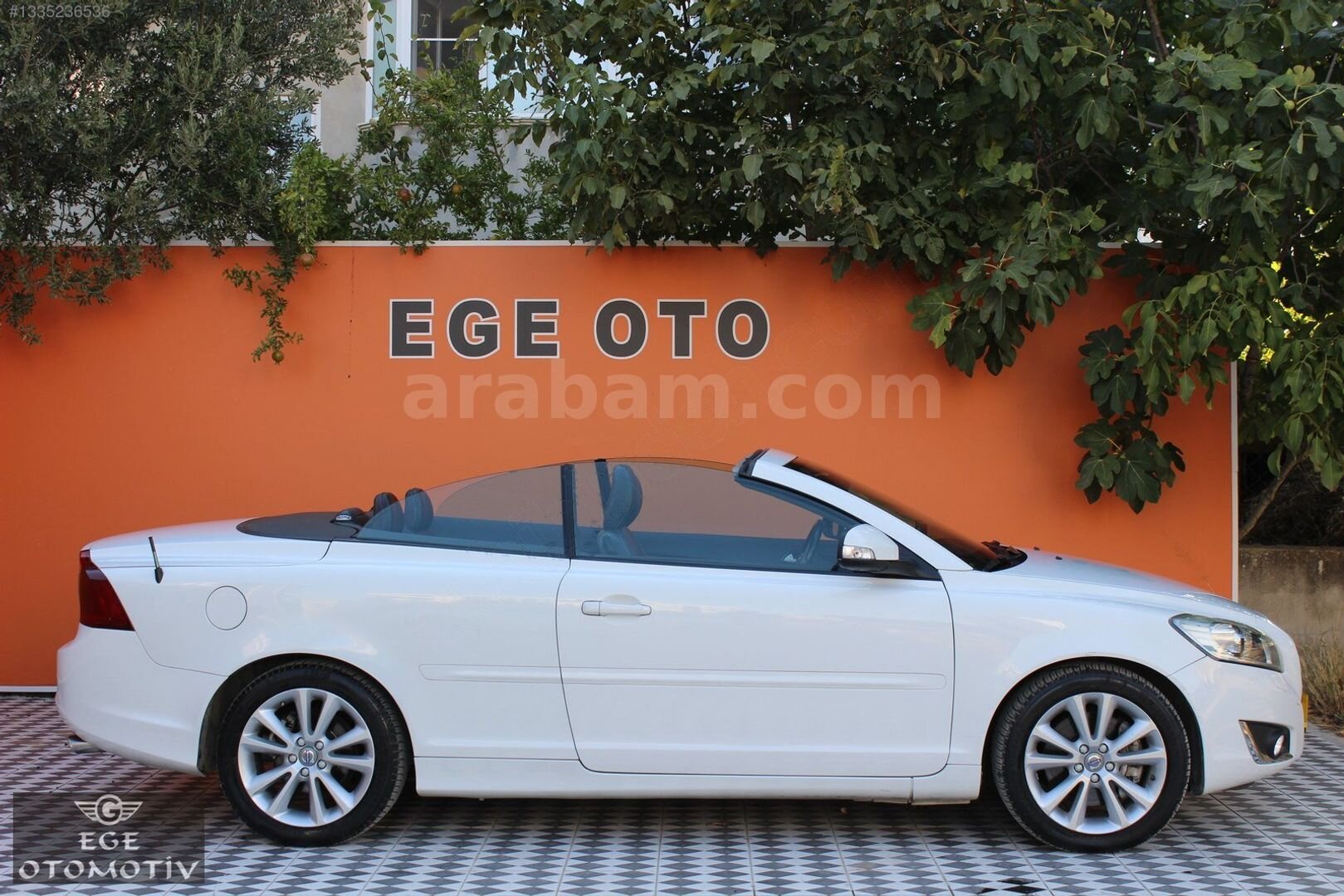 Galeriden Volvo C70 2.0 D Premium 2011 Model Balıkesir 119.000 km Beyaz 7