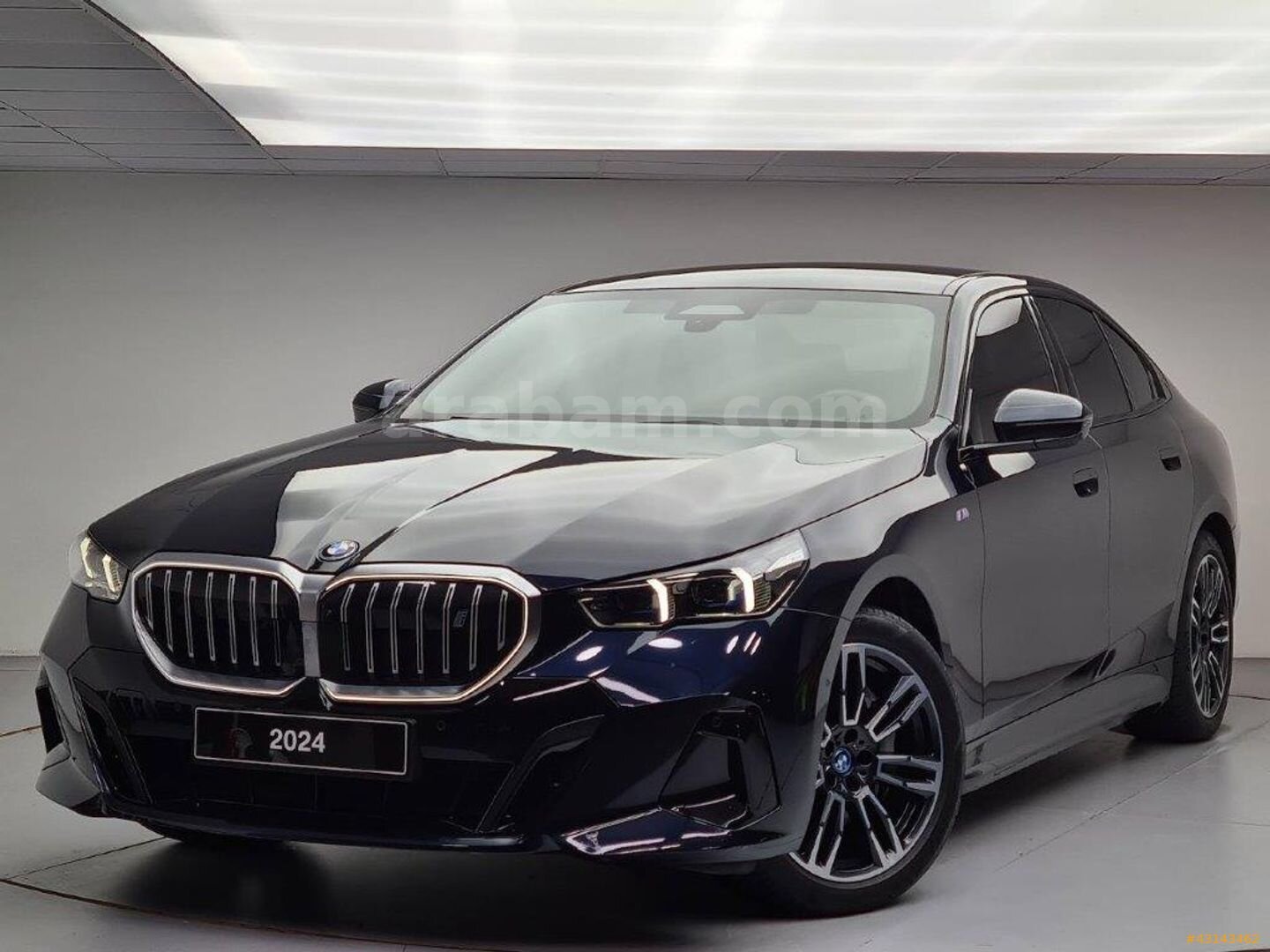 KOSİFLER OTO BOSTANCI BMW İ5 (TİCARİ KARTLARA 12 AY TAKSİT)