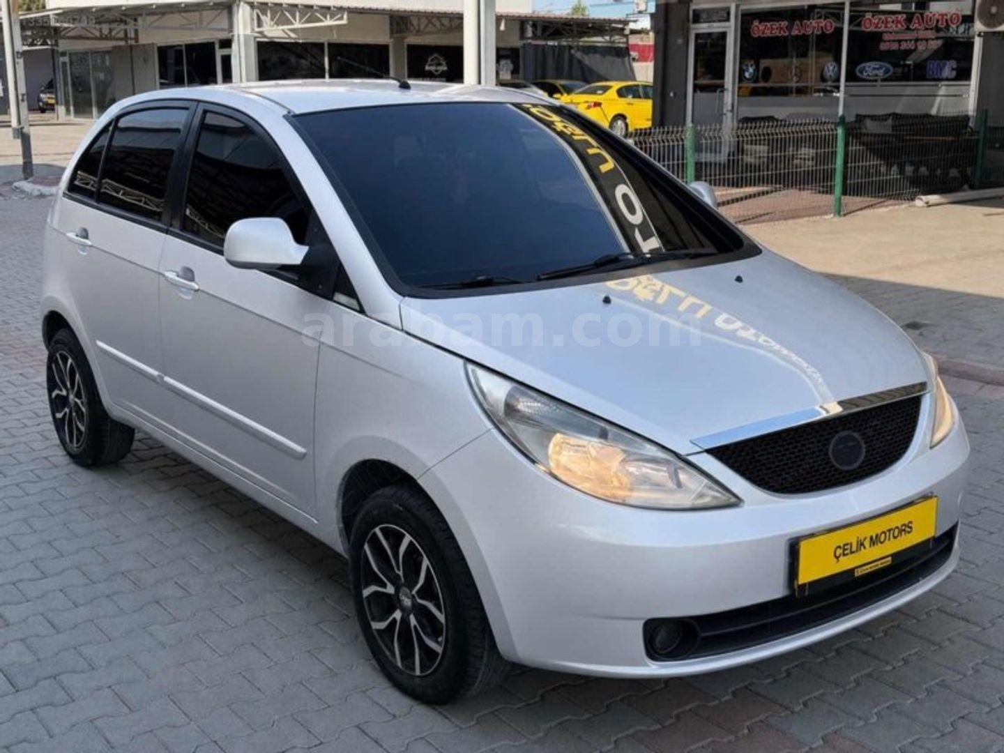 Galeriden Tata Vista 1.3 TDI Quadrojet Aura 2011 Model Adana