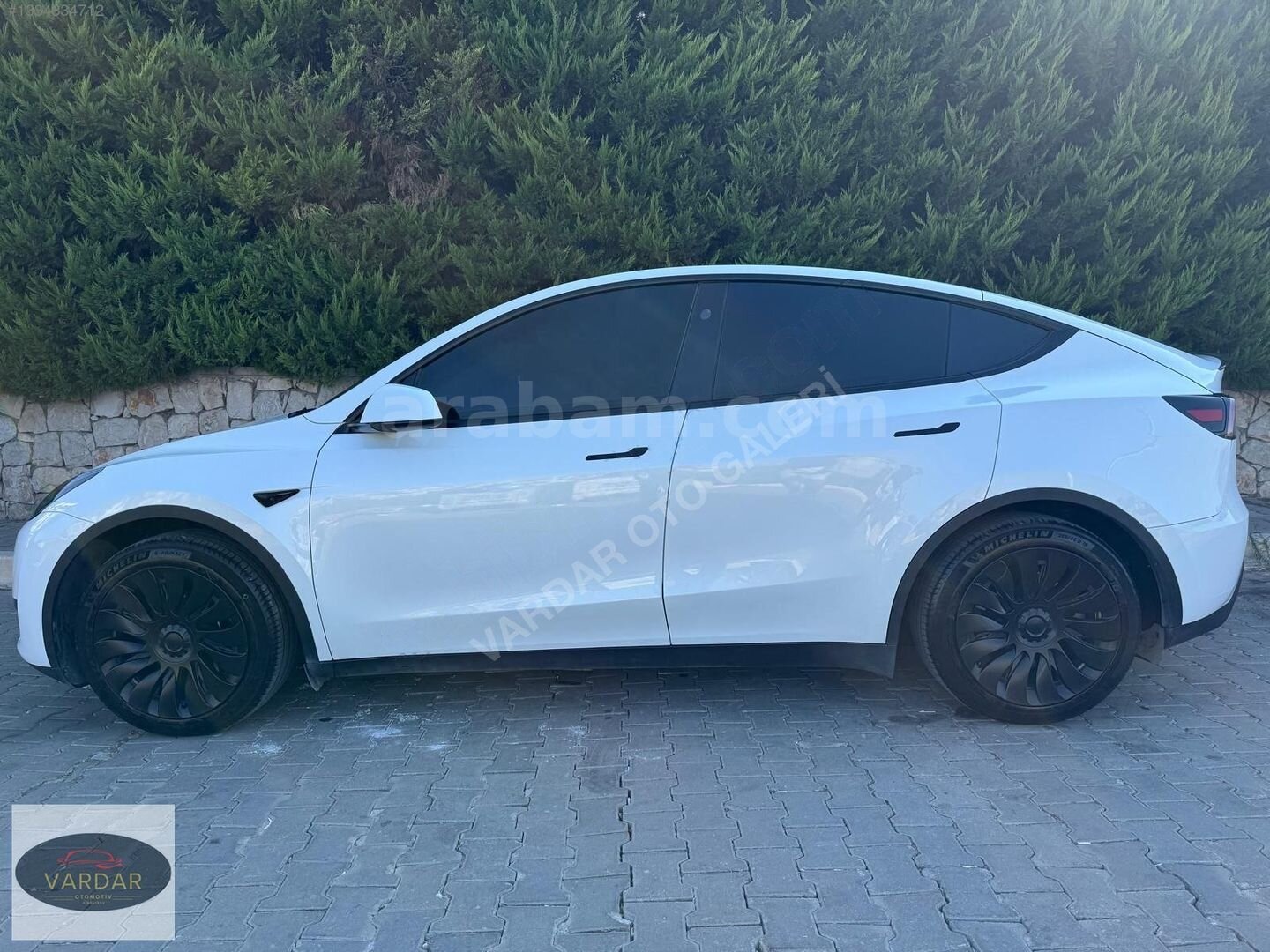 Galeriden Tesla Model Y RWD (Legacy) 2024 Model İzmir 83.500 km Beyaz 3