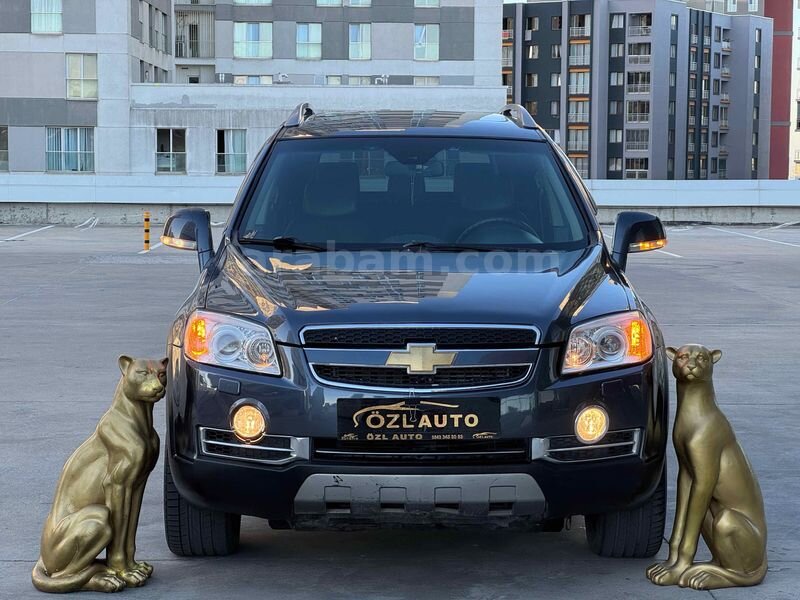 ÖZL AUTO'DAN 285.000 TL PEŞİNAT İLE 4x4-YENİ MUAYNE-7 KİŞİLİK !!