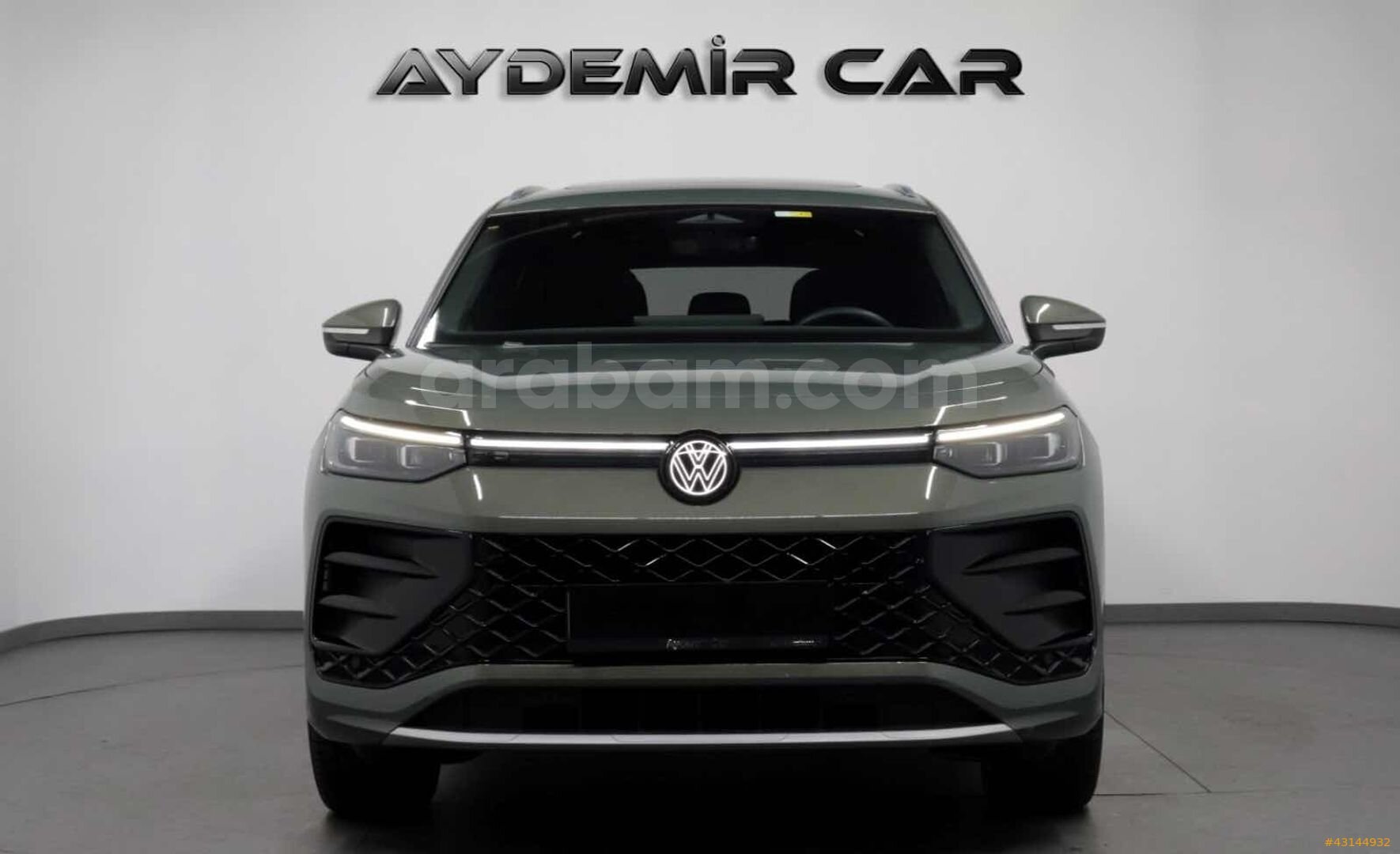 Galeriden Volkswagen Tayron 1.5 e-TSI R Line 2025 Model İstanbul 25.000 km Yeşil 3