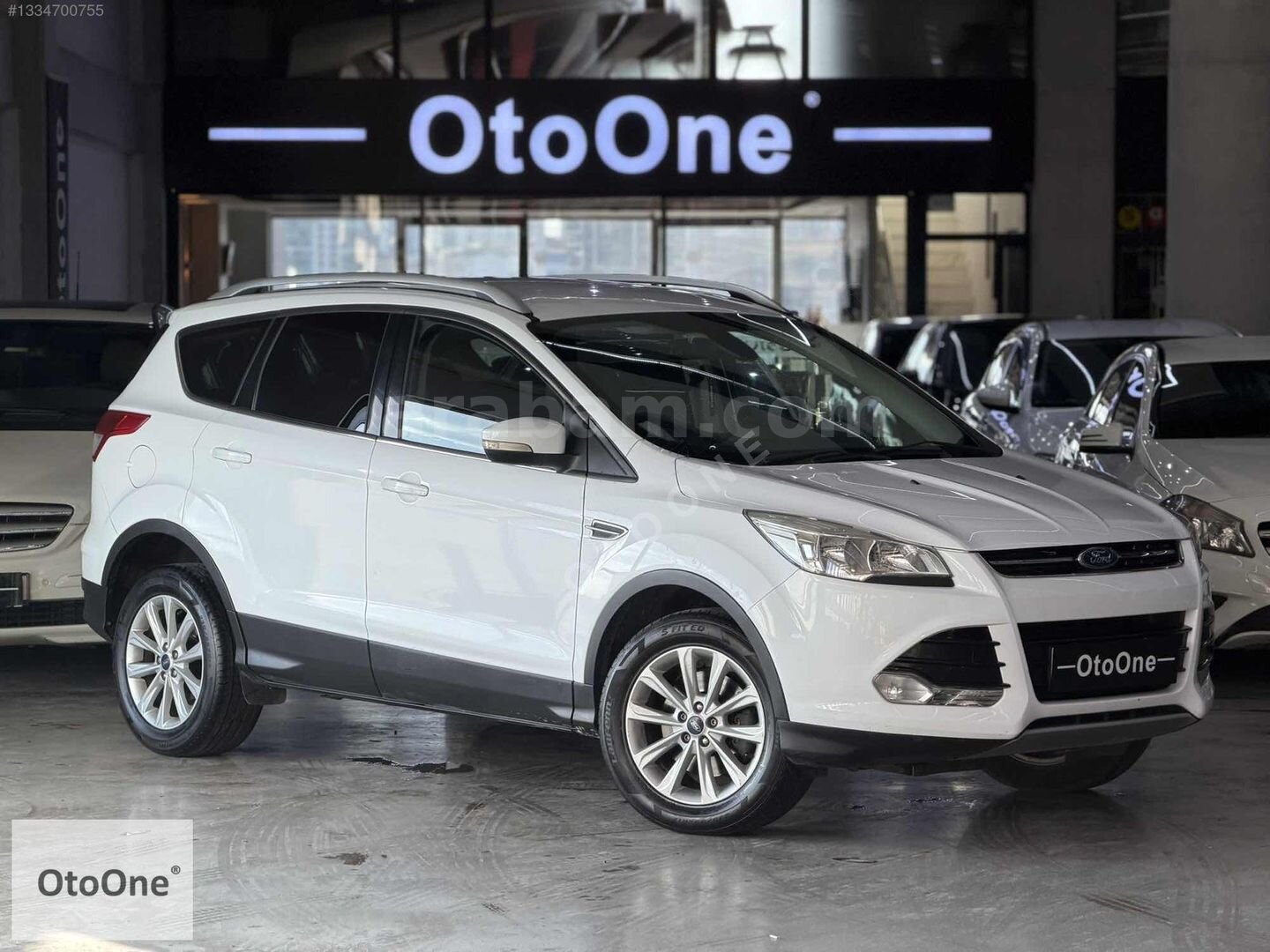 OtoOne'den HATASIZ BOYASIZ FORD KUGA 3