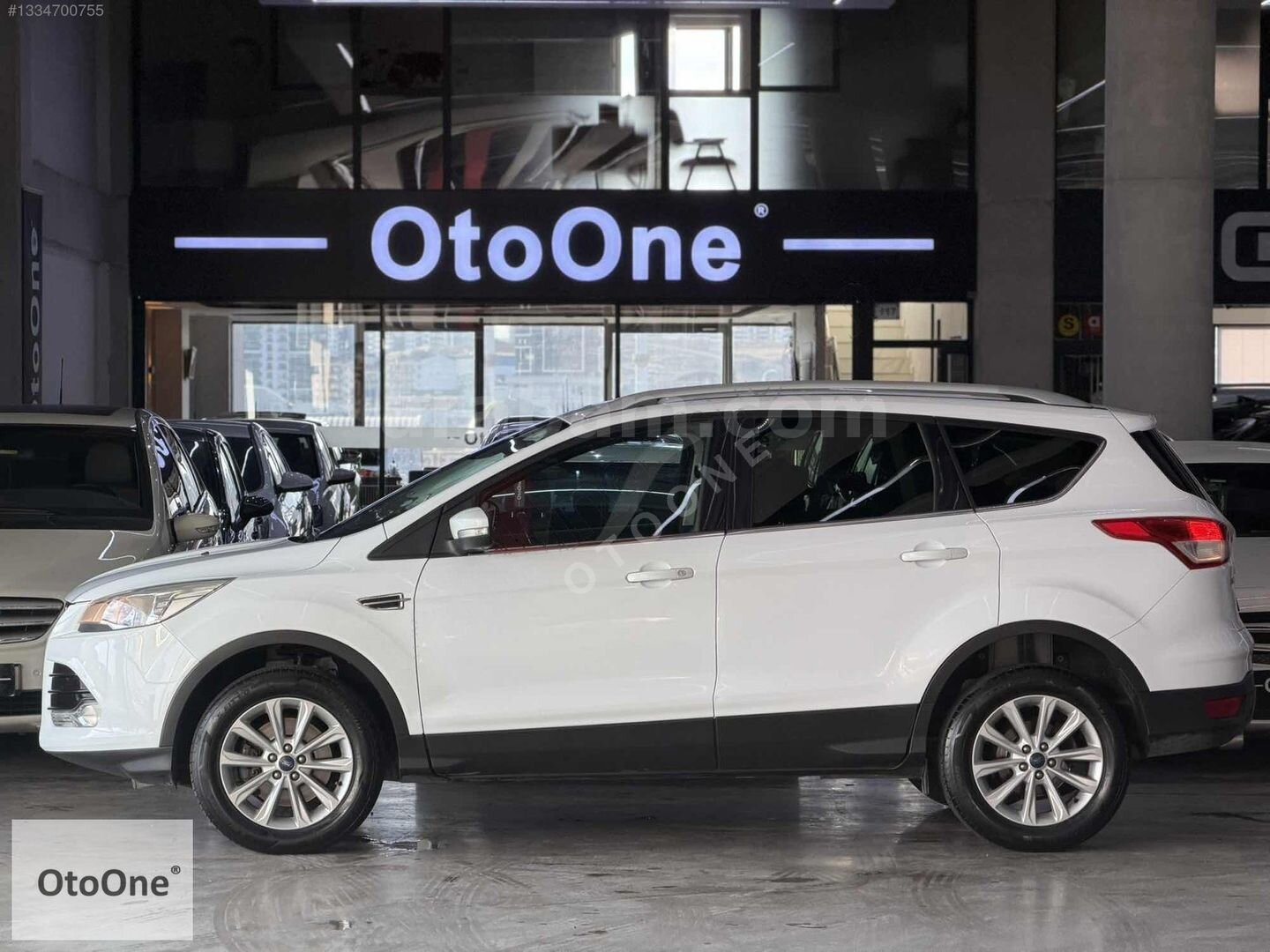 OtoOne'den HATASIZ BOYASIZ FORD KUGA 4