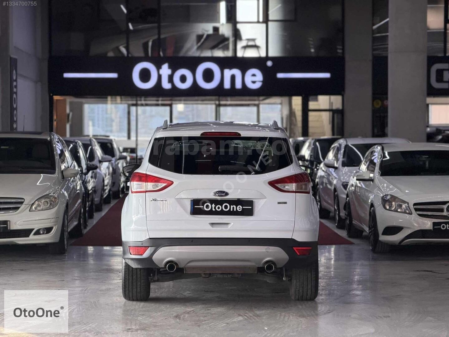 OtoOne'den HATASIZ BOYASIZ FORD KUGA 7