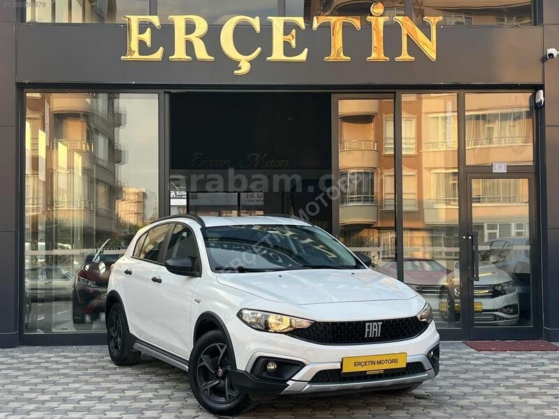 'ERÇETİN' 2024 FIAT EGEA CROSS 1.4 FIRE STREET-BOYASIZ-75.000KM