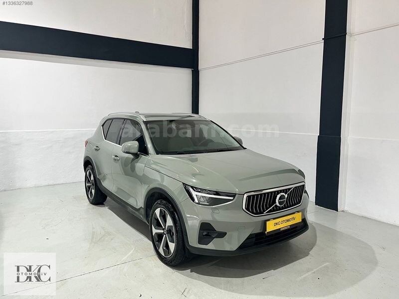2022 MODEL 24.000 KM HATASIZ BOYASIZ TRAMERSİZ VOLVO XC40 1.5 T2